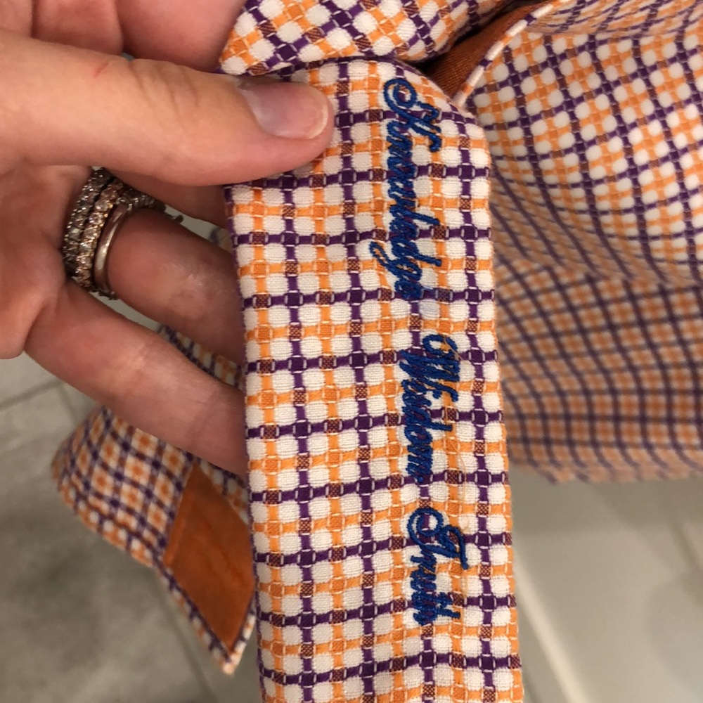 Robert Graham Button Down - Picture 5 of 6